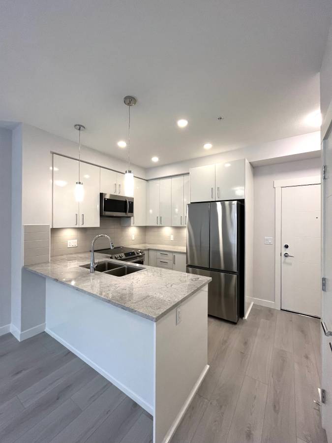 32690 14th Avenue - Mission-West Apartment/Condo for Rent, 1 Bedroom 