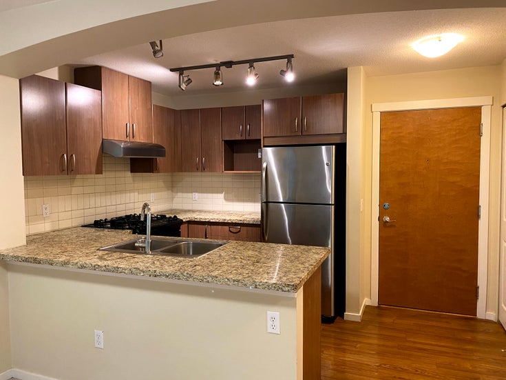 3082 Dayanee Springs Blvd - Westwood Plateau Apartment/Condo for Rent, 3 Bedrooms 