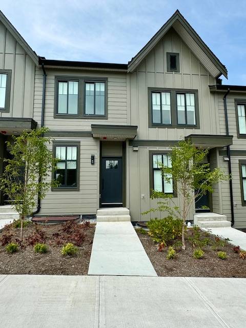 66-2350 165 Street - Grandview Surrey Townhouse for Rent, 3 Bedrooms 