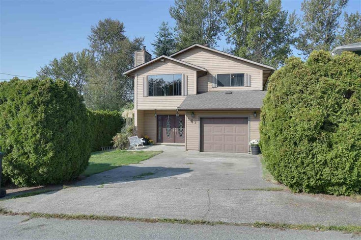 Croteau Court, Coquitlam - Cape Horn House/Single Family, 3 Bedrooms (PARTLY RENOVATED 3 BEDROOM/1 BATHROOM UPPER HOME ON QUIET STREET)