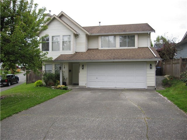 Upper 12522 228th Street - Maple Ridge House/Single Family, 3 Bedrooms (UPPER 3 BED HOME IN MAPLE RIDGE W/MOUNTAIN VIEW!)