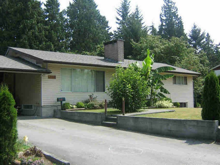 12250 Skillen Street, Maple Ridge  - other House/Single Family, 1 Bedroom (1 Bed + Den Suite in Maple Ridge!)