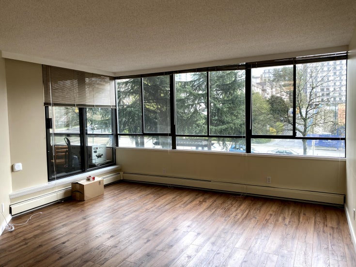 460 Westview Street, Coquitlam - Coquitlam Apartment/Condo, 1 Bedroom (CLEAN AND SPACIOUS 1 BED NEAR LOUGHEED MALL!)