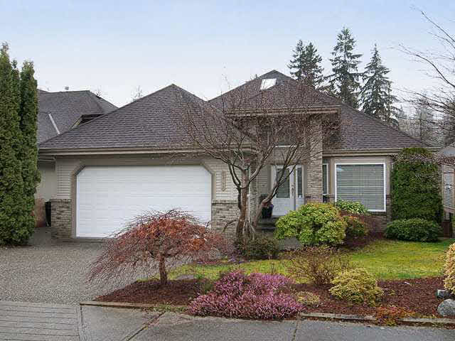 110th, Maple Ridge - Rainbow Ridge House/Single Family, 3 Bedrooms (UPPER HOUSE ON GREENBELT IN RAINBOW RIDGE)