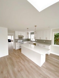 Nugget St, Port Coquitlam - Port Coquitlam Single Family Residence, 3 Bedrooms (RENOVATED 3 BED RANCHER IN POCO!)