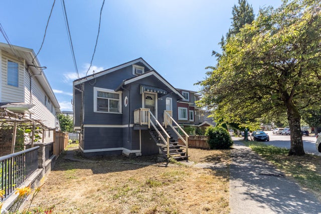 4836 Clarendon Street - Collingwood VE Single Family Residence for Sale, 5 Bedrooms (R3031274)