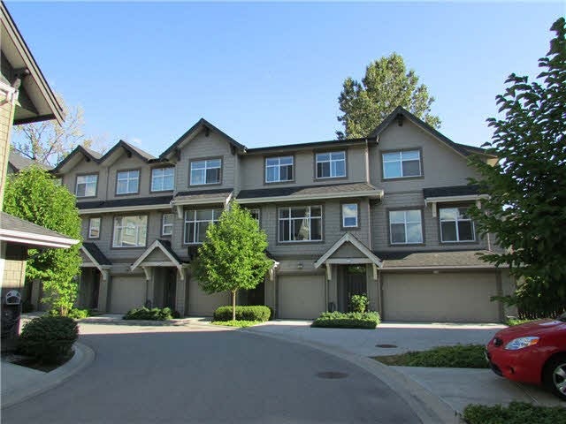 772 Orwell Street - Lynnmour Townhouse, 3 Bedrooms (V1135667)