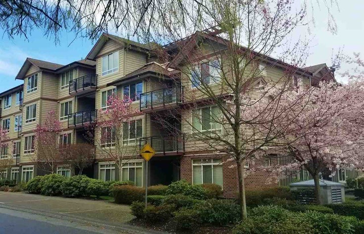 205 15368 17A AVENUE - King George Corridor Apartment/Condo, 2 Bedrooms (R2256369)