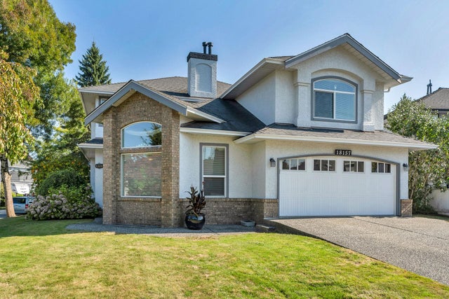 18157 Claytonwood Crescent - Cloverdale BC Single Family Residence for Sale, 4 Bedrooms (R3053677)