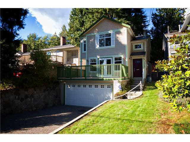 1544 Kilmer Road - Lynn Valley House/Single Family, 5 Bedrooms (V1030913)