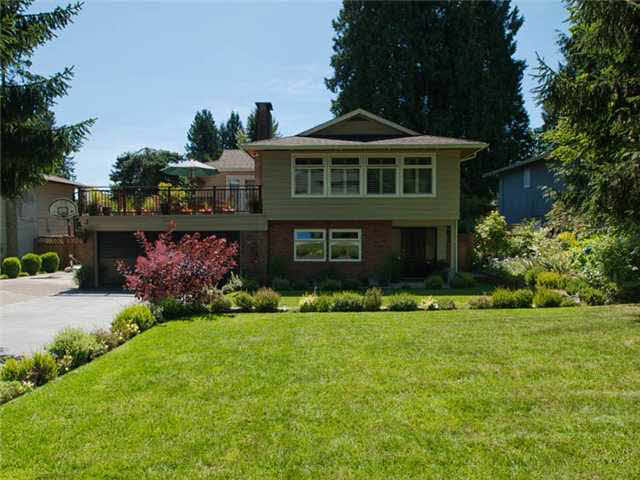 1443 Mill Street - Lynn Valley House/Single Family, 4 Bedrooms (V965495)