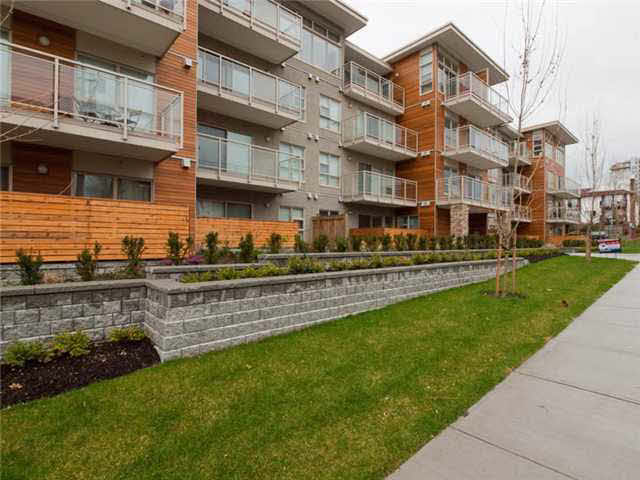 208 1033 St. Georges Avenue - Central Lonsdale Apartment/Condo, 1 Bedroom (V937141)