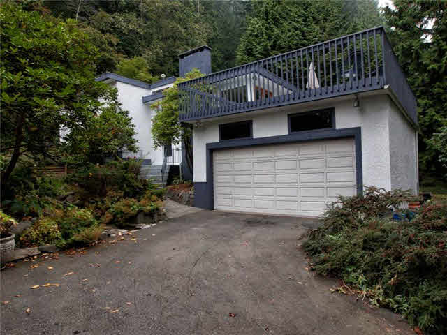 4657 Mountain Highway - Lynn Valley House/Single Family, 3 Bedrooms (V976209)