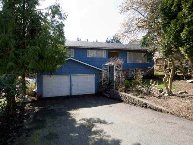 963 Hendecourt Road - Lynn Valley House/Single Family, 4 Bedrooms (V816883)