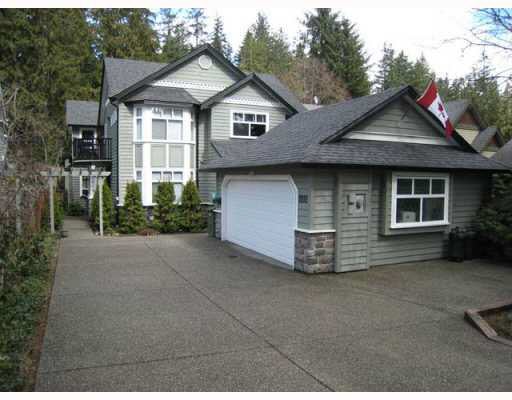 1918 Peters Road - Lynn Valley House/Single Family, 5 Bedrooms (V758918)