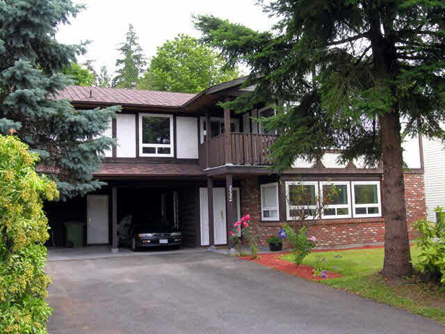 2322 Kirkstone Road - Lynn Valley House/Single Family, 5 Bedrooms (V600073)