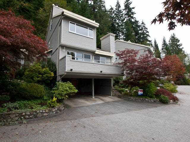 1227 Mill Street - Lynn Valley Townhouse, 3 Bedrooms (V855212)