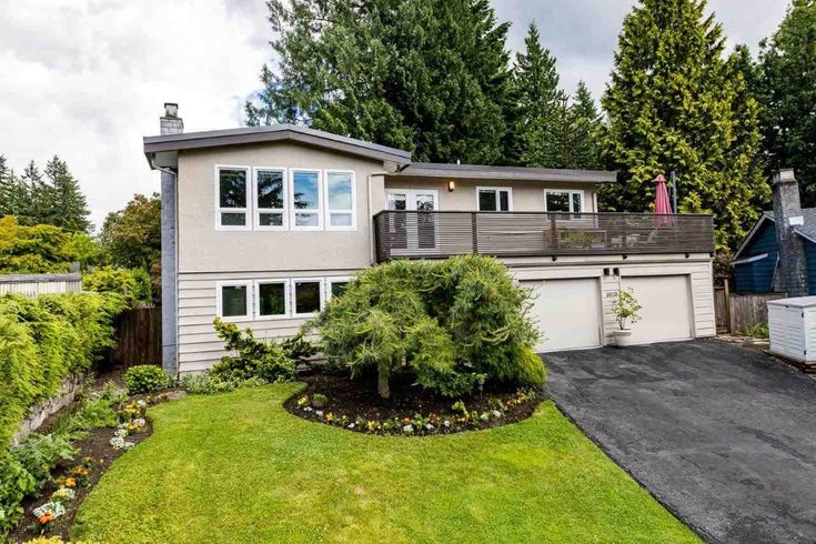 3820 Lawrence Place - Lynn Valley House/Single Family for sale, 4 Bedrooms (R2592943)