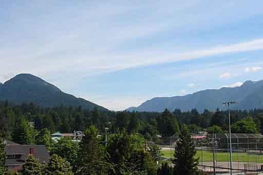 3339 Mountain Highway - Lynn Valley Townhouse, 2 Bedrooms (V347084)