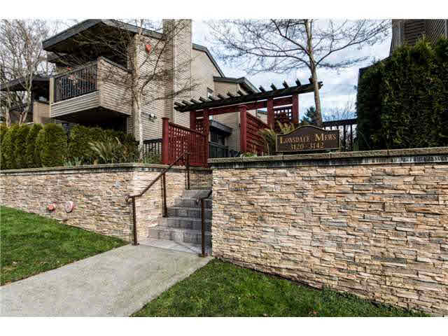 3138 Lonsdale Avenue - Upper Lonsdale Townhouse, 2 Bedrooms (V1106766)