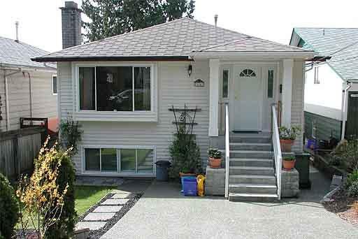 1145 Wellington Drive - Lynn Valley House/Single Family, 6 Bedrooms (V288282)