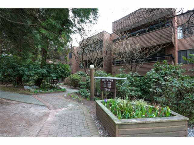 220 2640 Fromme Road - Lynn Valley Apartment/Condo, 2 Bedrooms (V1003494)