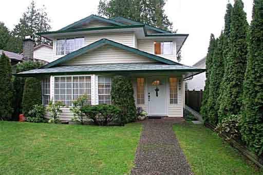 3658 Mountain Highway - Lynn Valley House/Single Family, 3 Bedrooms (V372349)