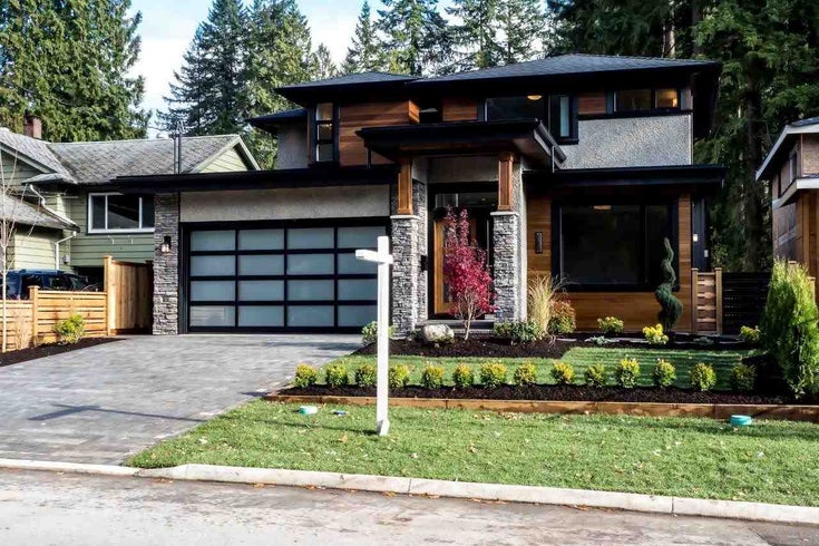 4064 Hoskins Road - Lynn Valley House/Single Family for sale, 6 Bedrooms (R2260414)