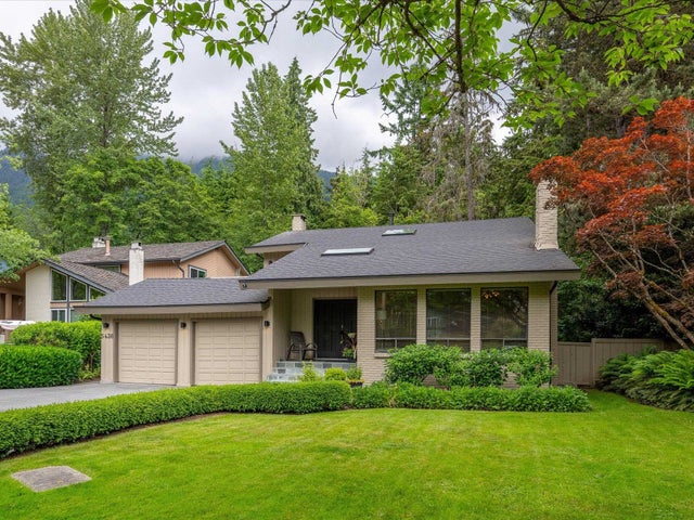 5436 Blueberry Lane - Grouse Woods Single Family Residence for Sale, 5 Bedrooms (R3015790)