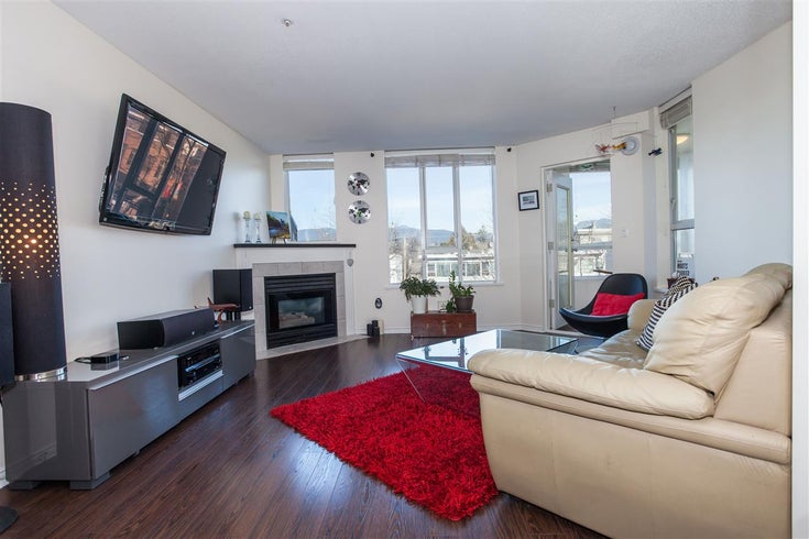 301 3440 W BROADWAY AVENUE - Kitsilano Apartment/Condo, 1 Bedroom (R2136532)