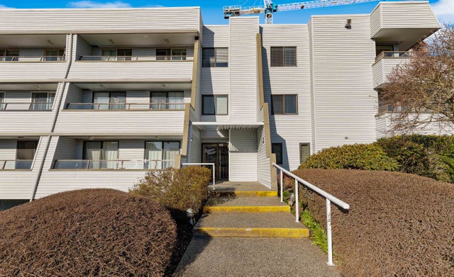 307 1341 GEORGE STREET - White Rock Apartment/Condo for sale, 2 Bedrooms (R2861907)