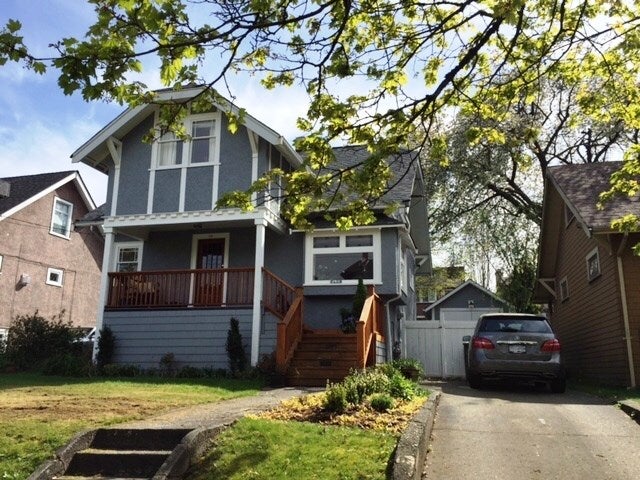 356 W 13TH AVENUE - Mount Pleasant VW House/Single Family, 3 Bedrooms (R2054849)