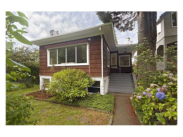 4627 W 16TH AV - Point Grey House/Single Family, 4 Bedrooms (V825746)