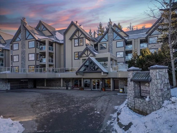 302 - 4749 Spearhead Drive - Benchlands Apartment/Condo for Sale, 2 Bedrooms (R2967028)
