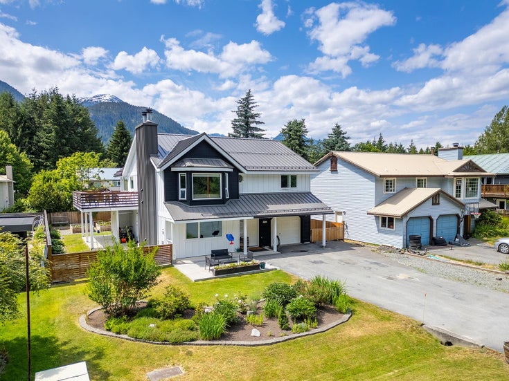 7403 Harrow Road - Pemberton Single Family Residence for Sale, 4 Bedrooms (R3018335)