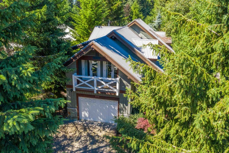 7313 Fitzsimmons Road South - White Gold Single Family Residence for Sale, 4 Bedrooms (R3041687)