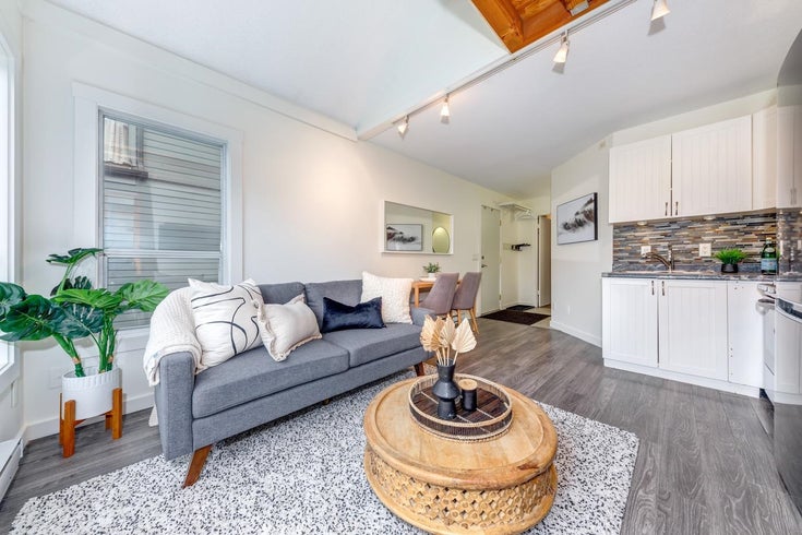 1 - 2158 Sarajevo Drive - Whistler Creek Townhouse for Sale, 1 Bedroom (R3069389)