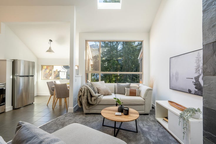 30 - 2110 Whistler Road - Nordic Townhouse for Sale, 3 Bedrooms (R3069800)