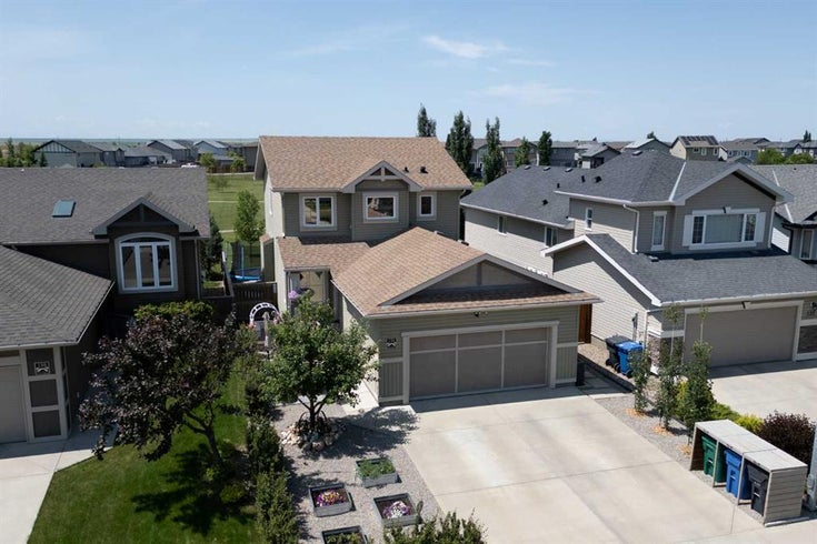 134 Keystone Terrace W - Copperwood Detached for Sale, 3 Bedrooms (A2201685)