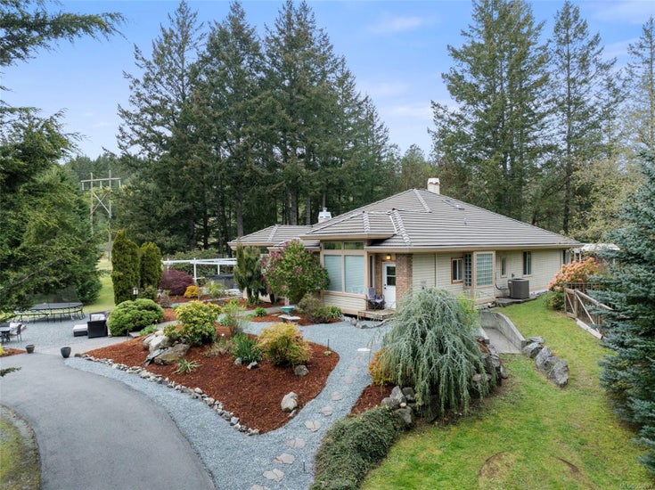 2262 Rolla Pl - Hi Eastern Highlands Single Family Residence for Sale, 7 Bedrooms (984691)