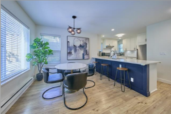 128 SHORELINE CIRCLE V3H 5B3 - North Shore Pt Moody Townhouse(R3011195)