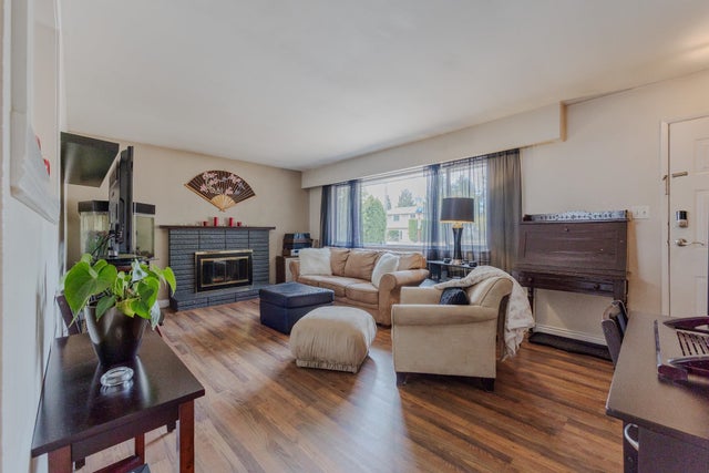7980 112 Street - Scottsdale Single Family Residence for Sale, 3 Bedrooms (R3048348)