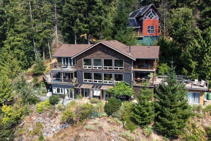 1380 FERNIE ROAD - Bowen Island House with Acreage for Sale, 5 Bedrooms (R2914251)