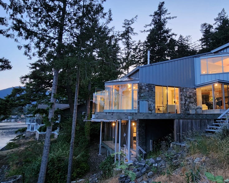 295 ROBERT ROAD - Bowen Island House/Single Family for Sale, 3 Bedrooms (R2938870)