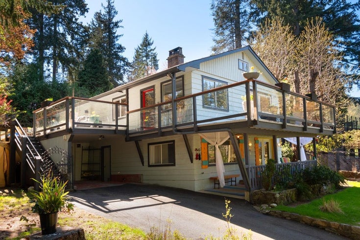 407 Cardena Drive - Bowen Island Single Family Residence for Sale, 3 Bedrooms (R3001100)