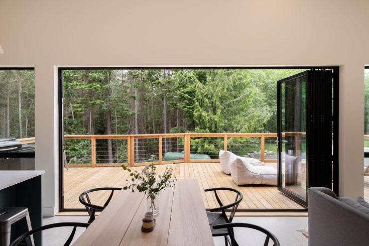 1290 Cowan Point Drive - Bowen Island Single Family Residence for Sale, 3 Bedrooms (R3020217)