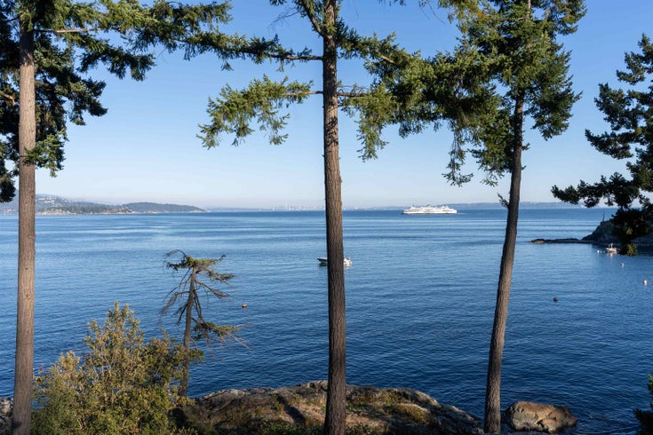 239 Shore Lane - Bowen Island Single Family Residence for Sale, 4 Bedrooms (R3039289)