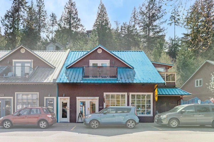 585 Artisan Lane - Bowen Island Single Family Residence for Sale, 2 Bedrooms (R3017051)