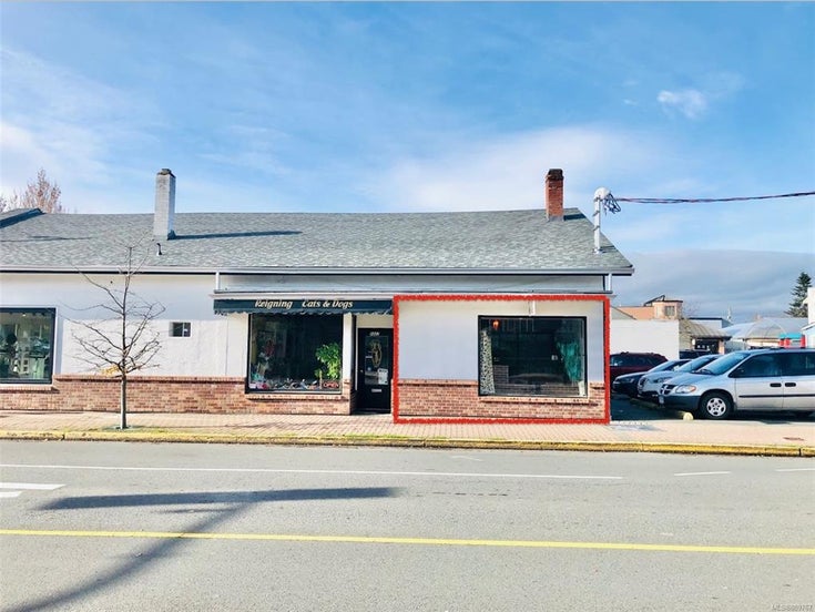 9804 Fifth St  - Sidney Retail for sale(889767)