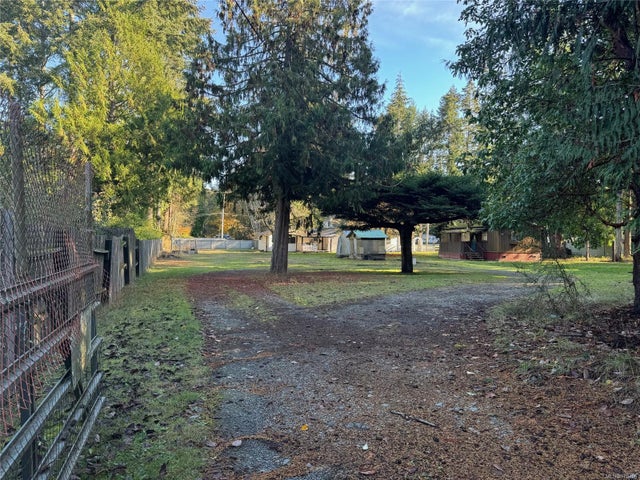 Lot 2 - 197 Martindale Rd - PQ Parksville Land for Sale(979706)